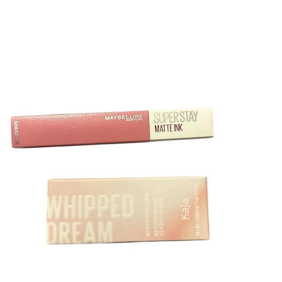 Makeup bundle - Picture 7 of 8